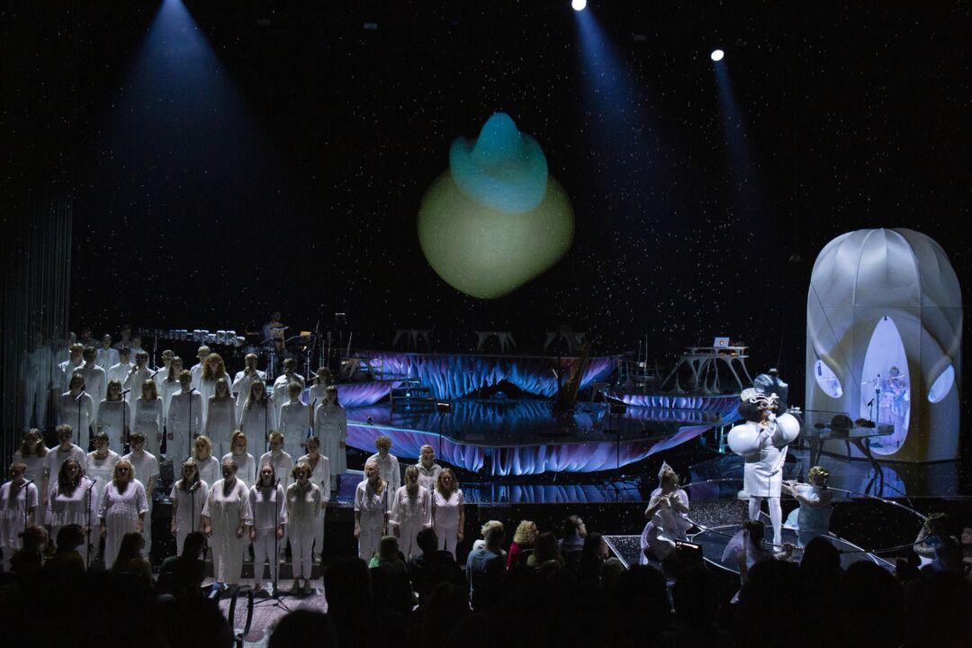 Björk: Cornucopia